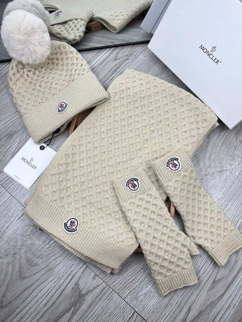 Moncler Caps Scarfs